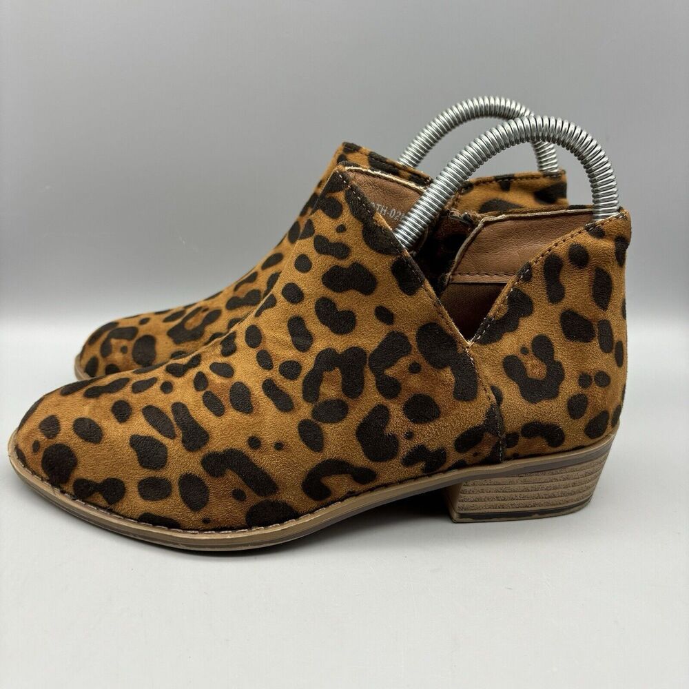 Adrienne‎ Vittadini Ankle Booties Women’s Size 4 North Leopard Side Zip
